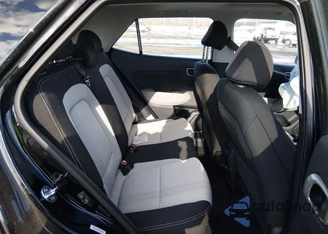 2025 Hyundai Venue Sel z USA, uszkodzony, nr VIN KMHRC8A39SU406467